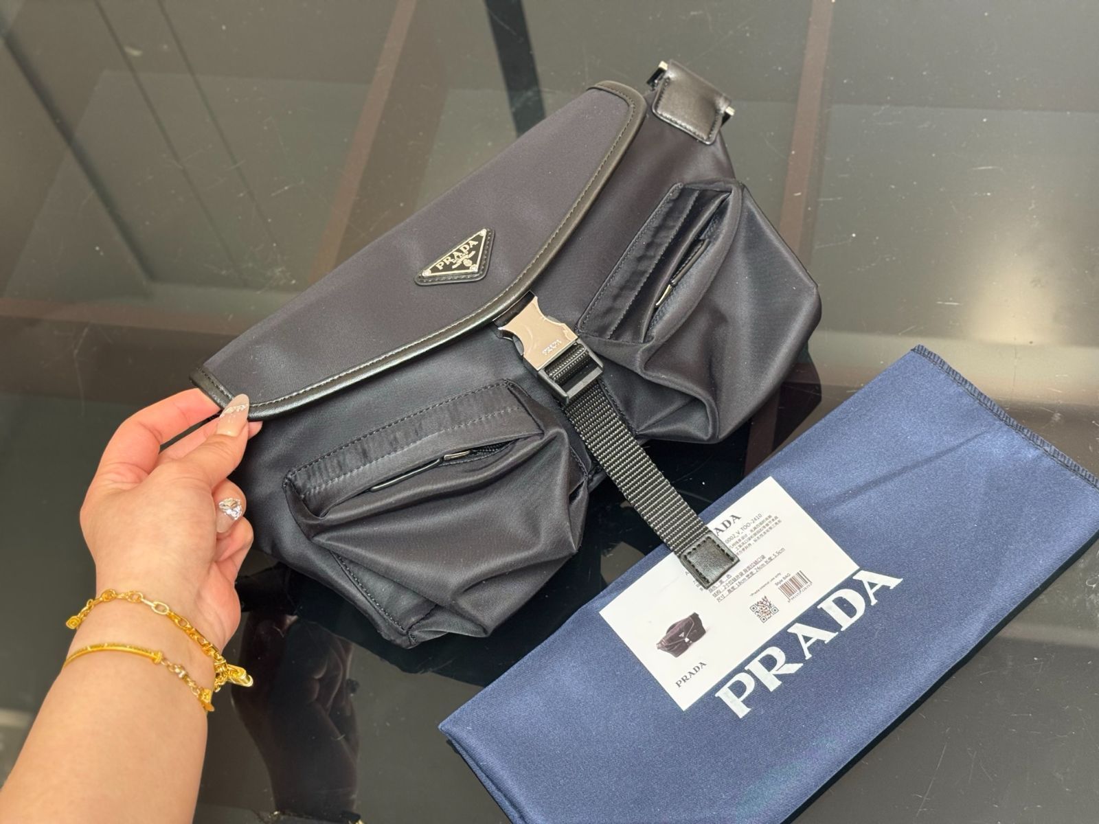 【今日特価】Prada Men's Chest Bag - プラダ メンズ チェストバッグ