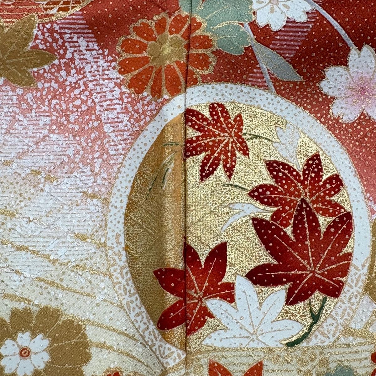 振袖 身丈156cm 裄丈66cm M 袷 丸文 蝶 金糸 金彩 朱色 正絹 秀品