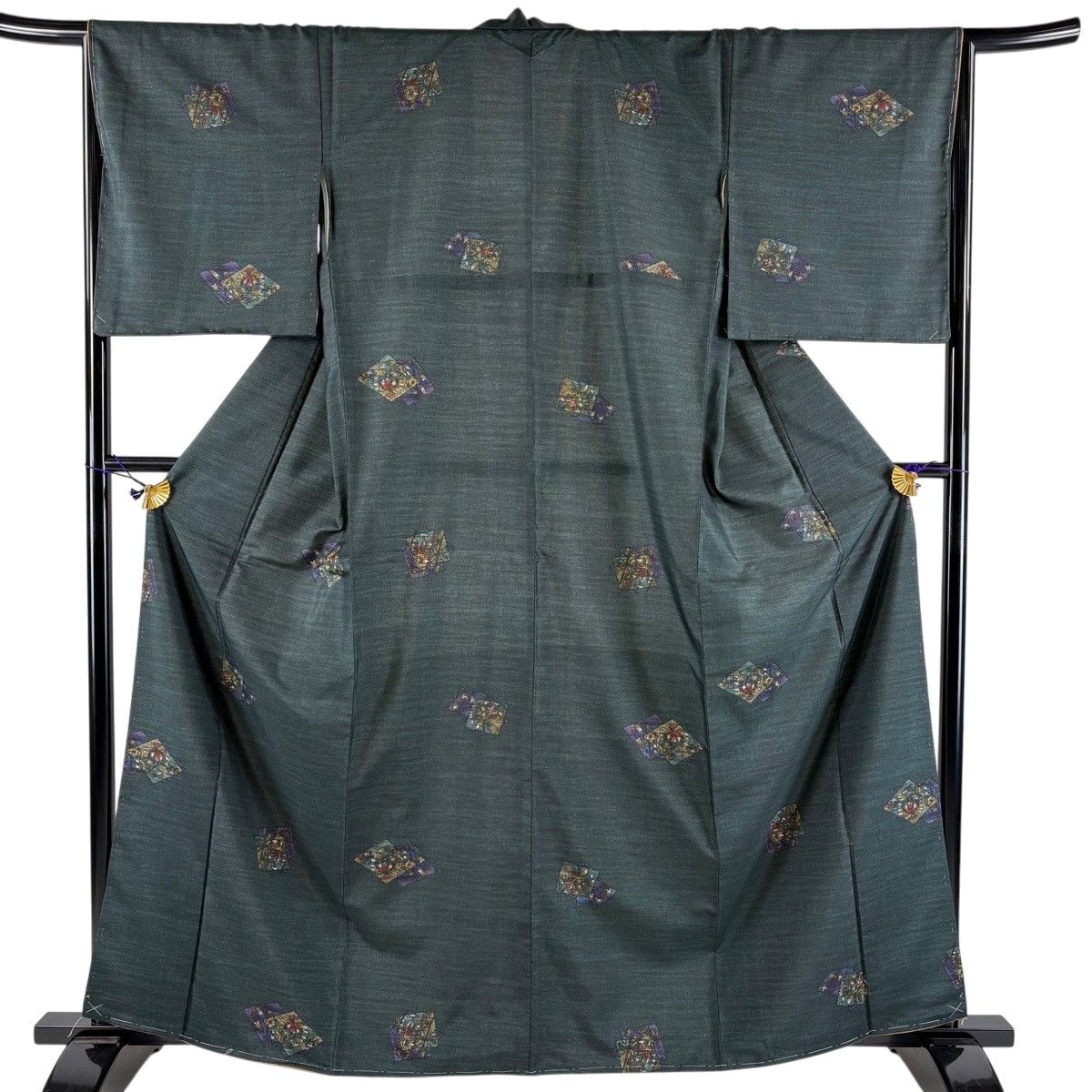 【美品】 小紋 身丈163.5cm 裄丈66.5cm M 袷 バチ衿 草花 色紙 深緑 正絹 秀品 【中古】
