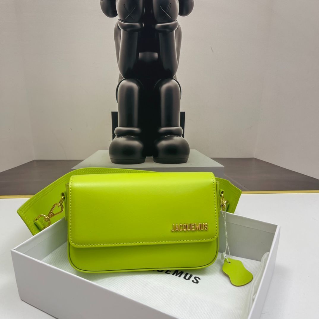 JACQUEMUS ル・シアントゥール ベルトバッグ ? 19×13×3.5cm [本日特価|新品未使用品]