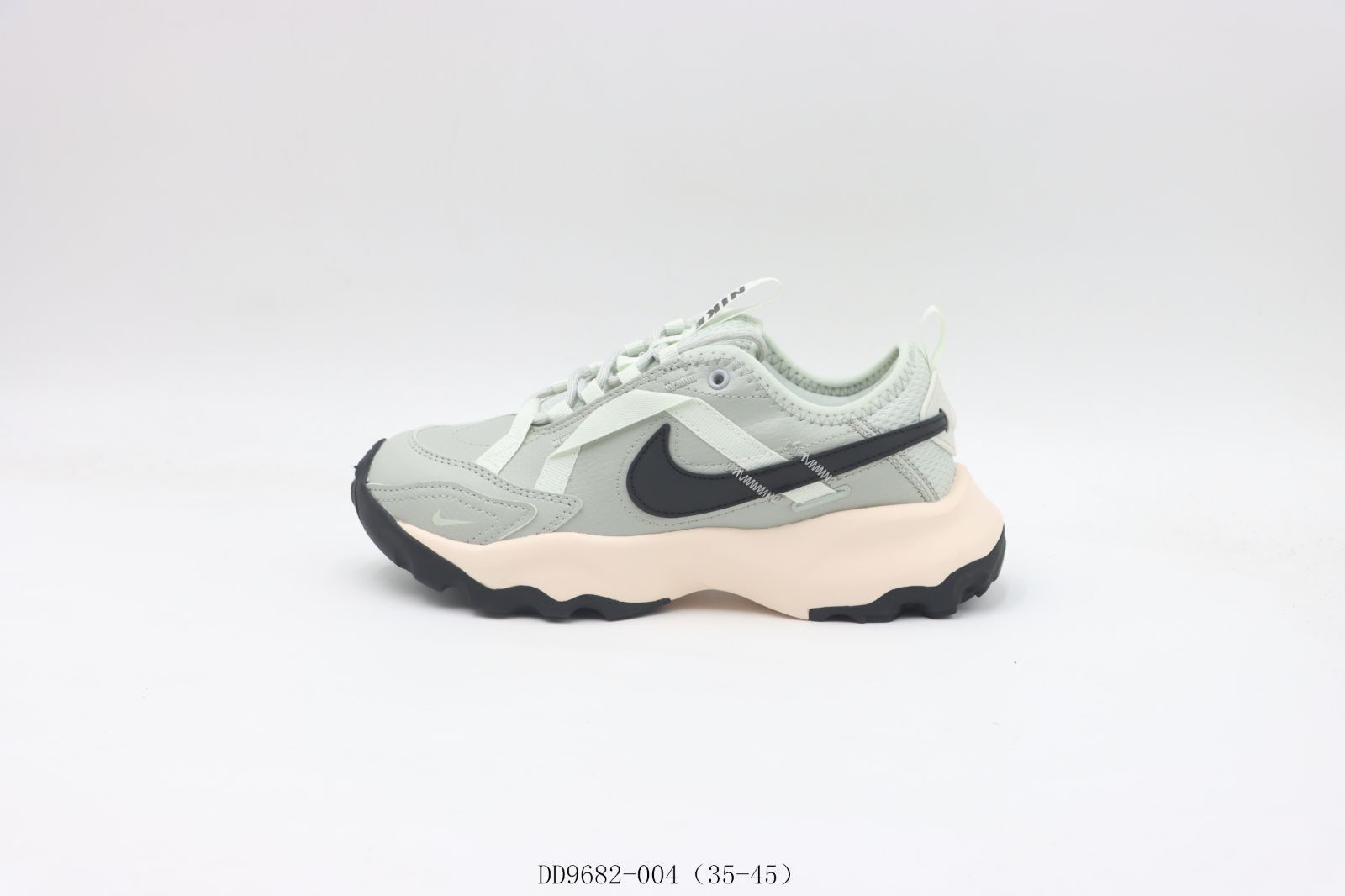 【今日特価】NIKE ナイキ ランニングシューズ Nike TC 7900 グリーンブラック DD9682-004