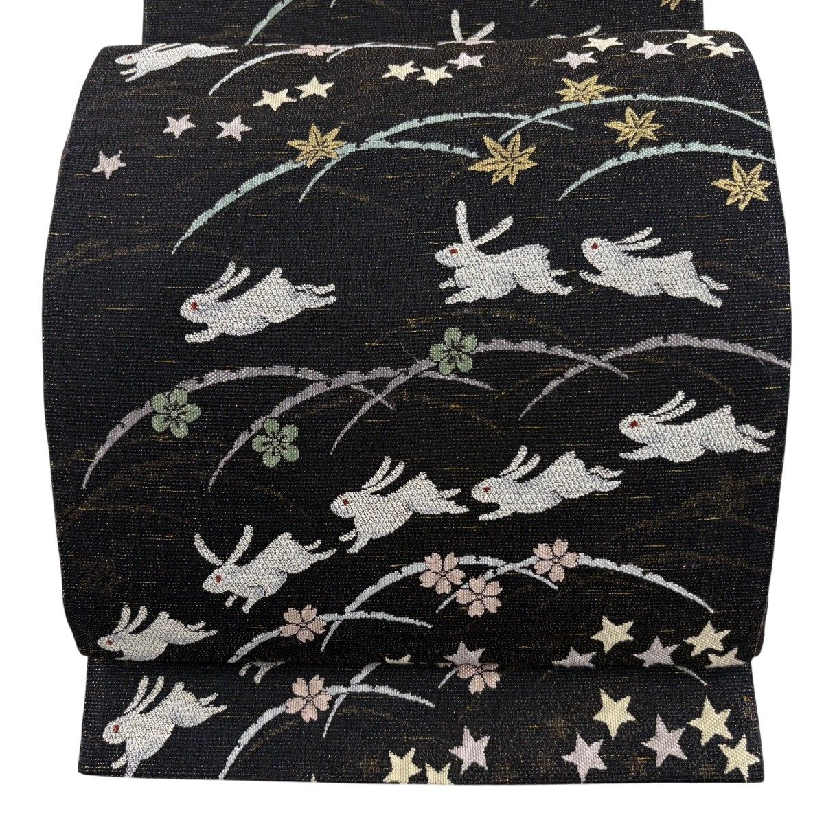 【美品】 袋帯 秀品 うさぎ 桜 箔 墨色 全通 正絹 【中古】