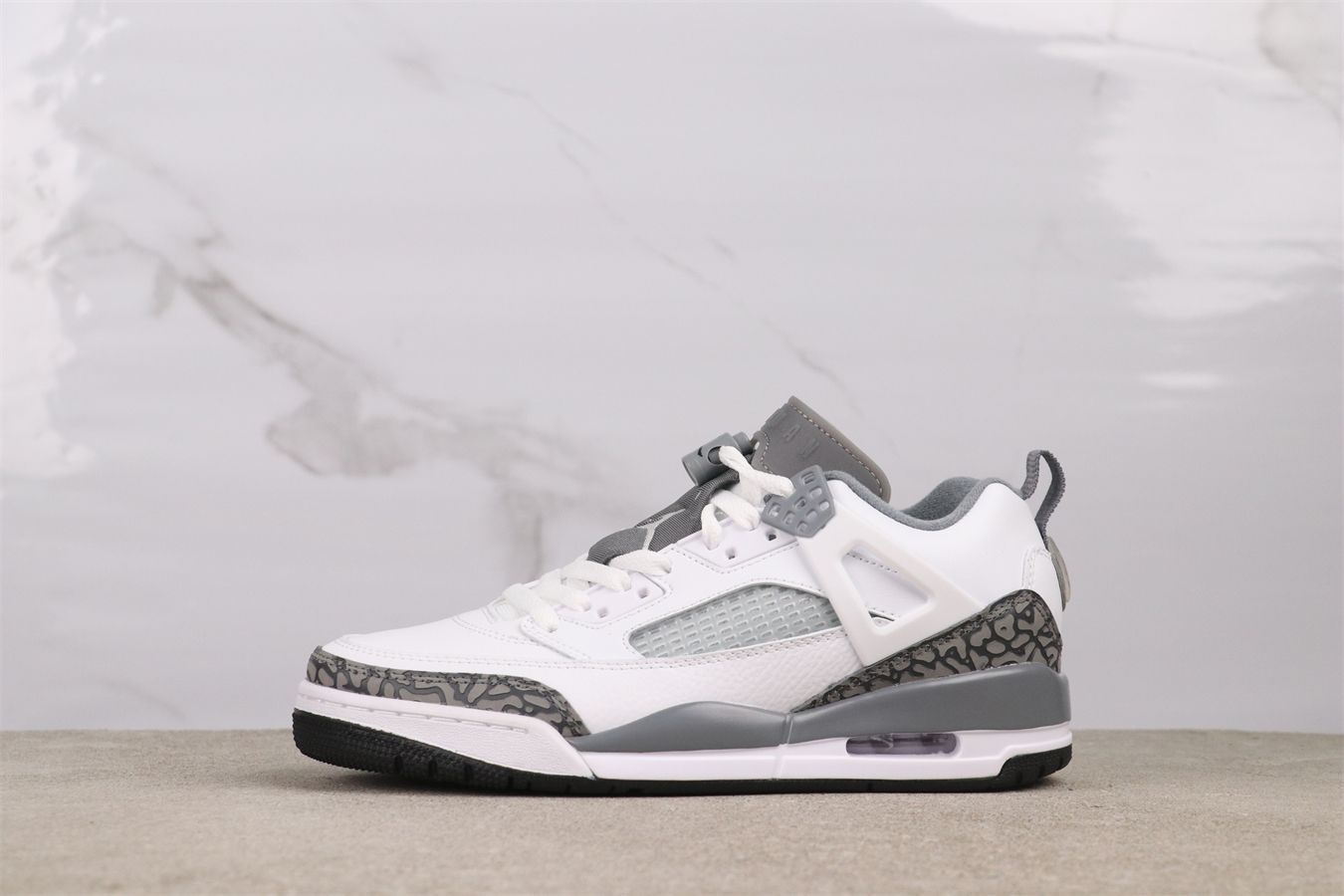 【今日特価】Nike エアナイキ Jordan ジョーダン Spizike Low FQ1759-102スパイク ホワイトグレイ