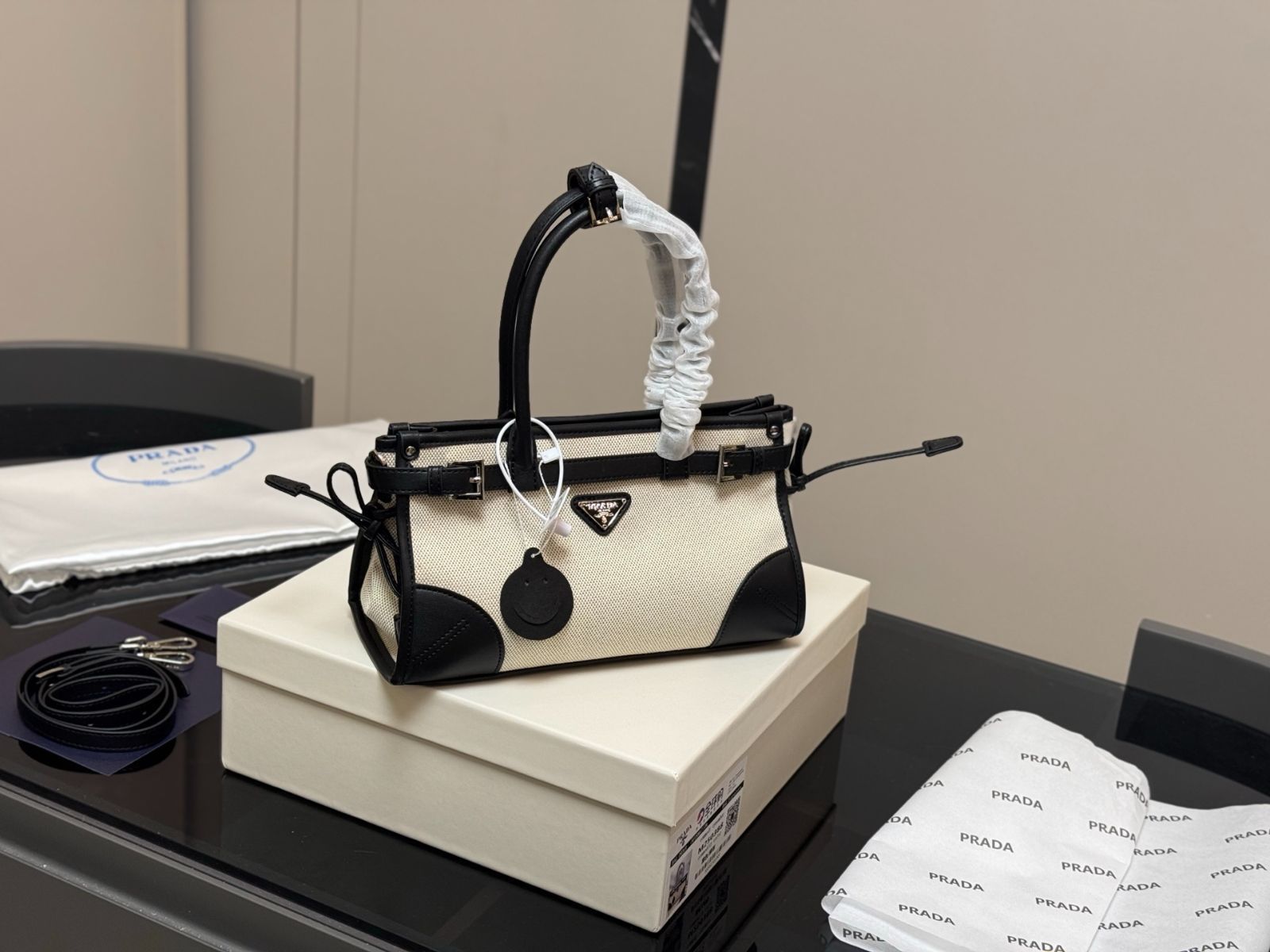 【今日特価】Prada Soft Lux Canvas Underarm Bag プラダ ソフトラックス キャンバス アンダーアームバッグ