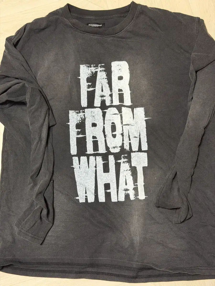 FAR FROM WHAT ロングスリーブ 1サイズ