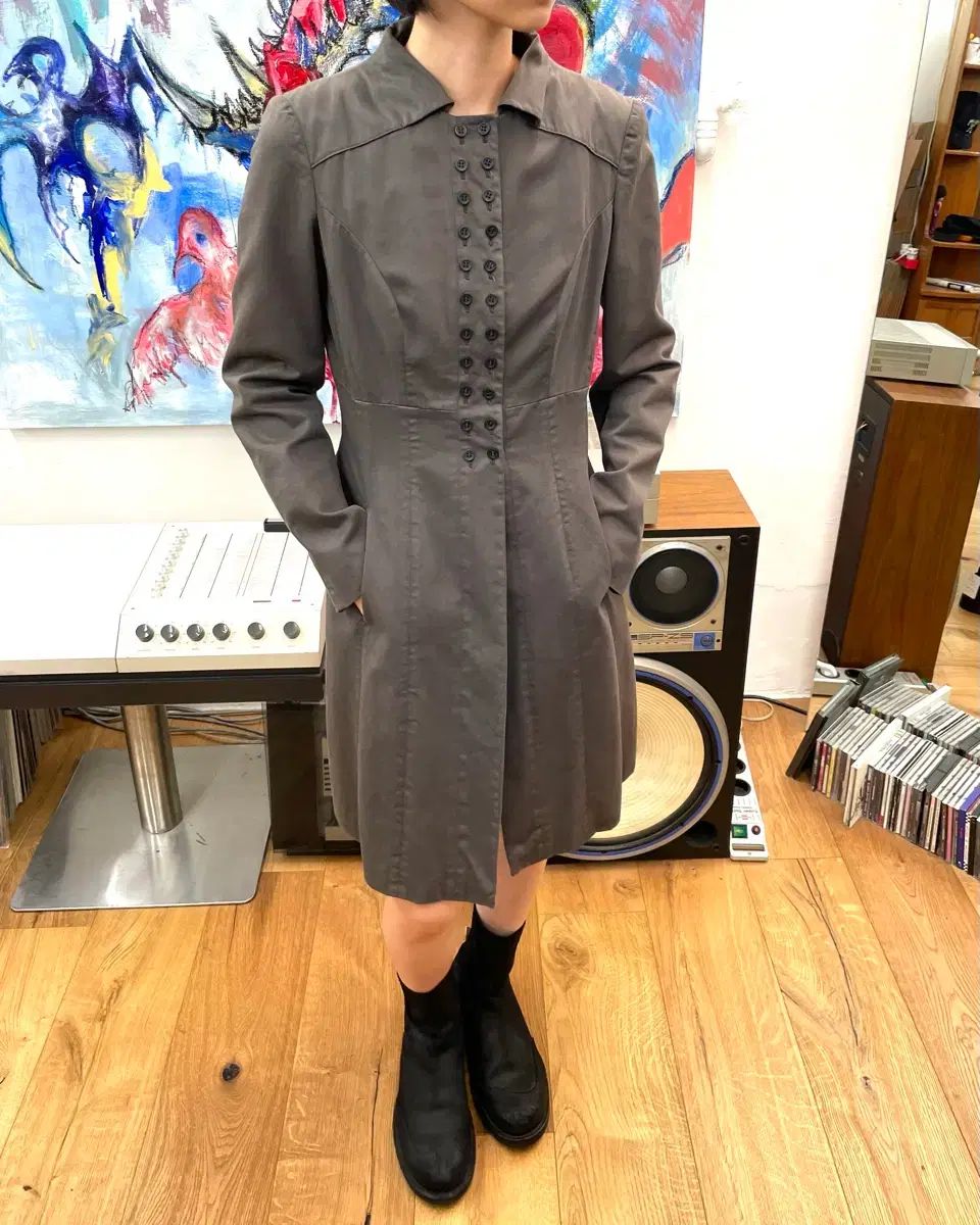 38 ジバンシィ ボタン コート