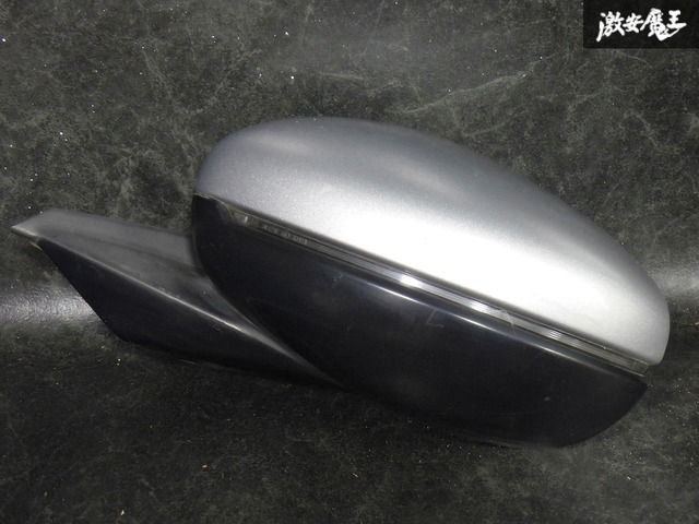 ☆即発送☆ ホンダ純正 ホンダ フィット GR1/GR2/GR3/GR4/GR6/GS4/GS5 左 左側 ドアミラー サイドミラー 049922 シルバー 7ピン