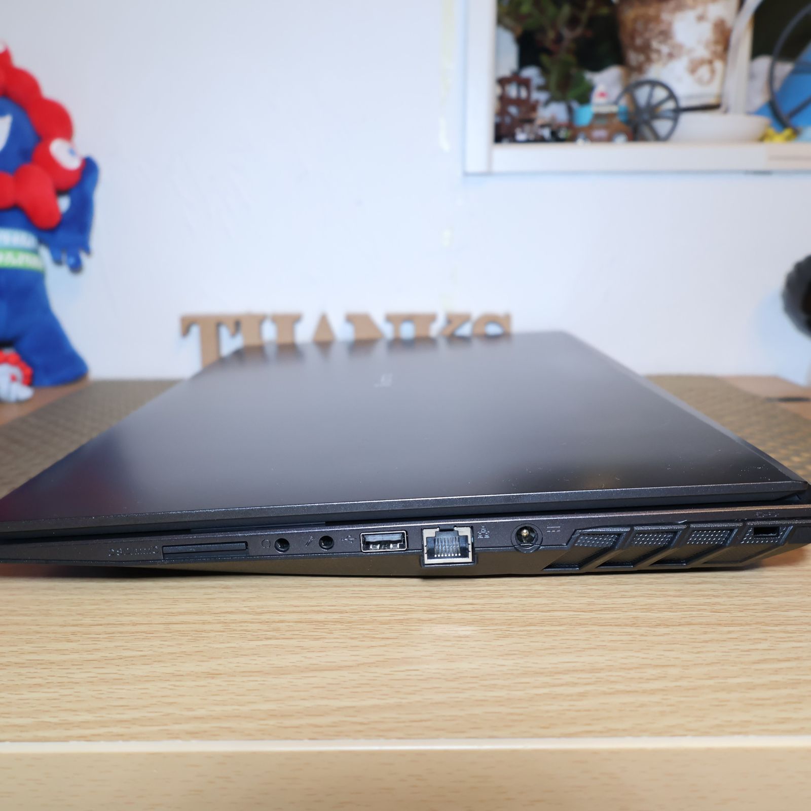 Win11正式対応CPU/メ8GB/新品SSD/カメラ/フレームレス/HDMI 希少デスクCPU！Win11正式対応i5/メ8/SSD/カメラ/無線/HDMI - メルカリ
