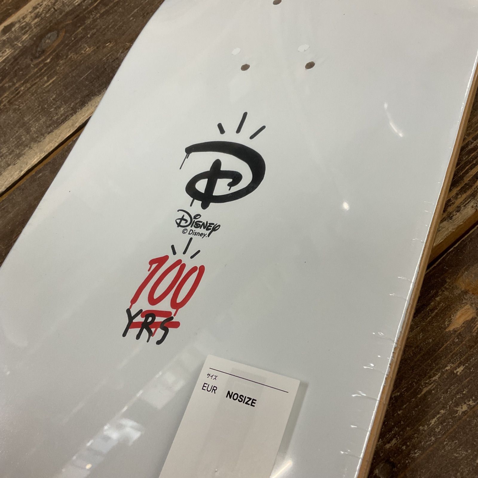 【完売品】 ディズニー 100周年 スケートボード スケボー デッキ ② H&M × Disney ディズニー 100周年 スケート ボード スケボー デッキ