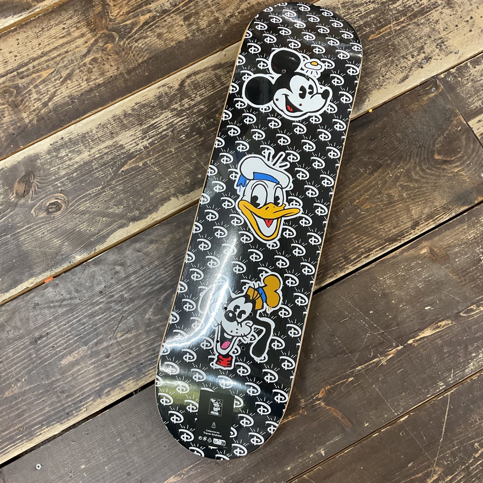 【完売品】 ディズニー 100周年 スケートボード スケボー デッキ ① H&M × Disney ディズニー 100周年 スケート ボード スケボー デッキ