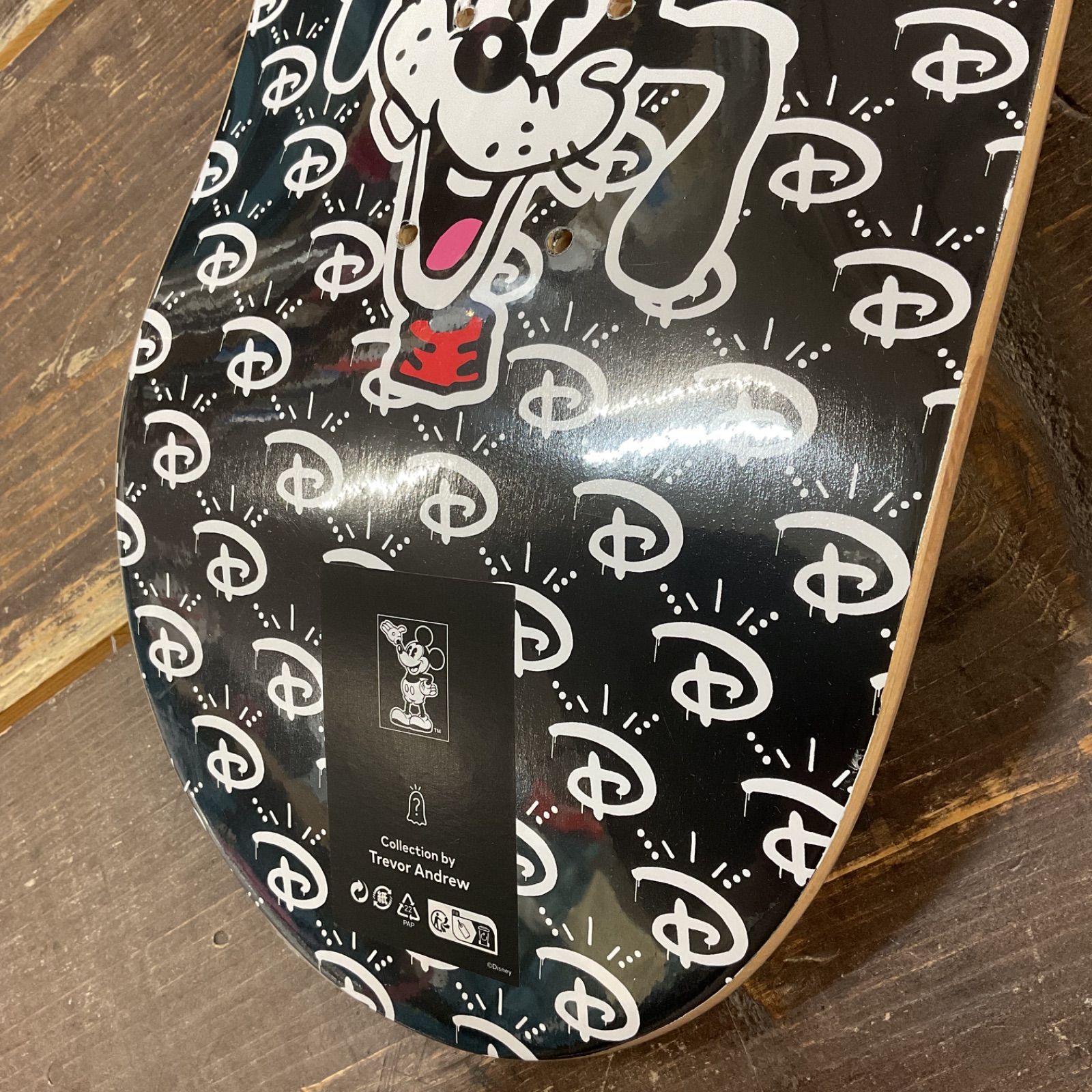 H&M × Disney ディズニー 100周年 スケート ボード スケボー デッキ