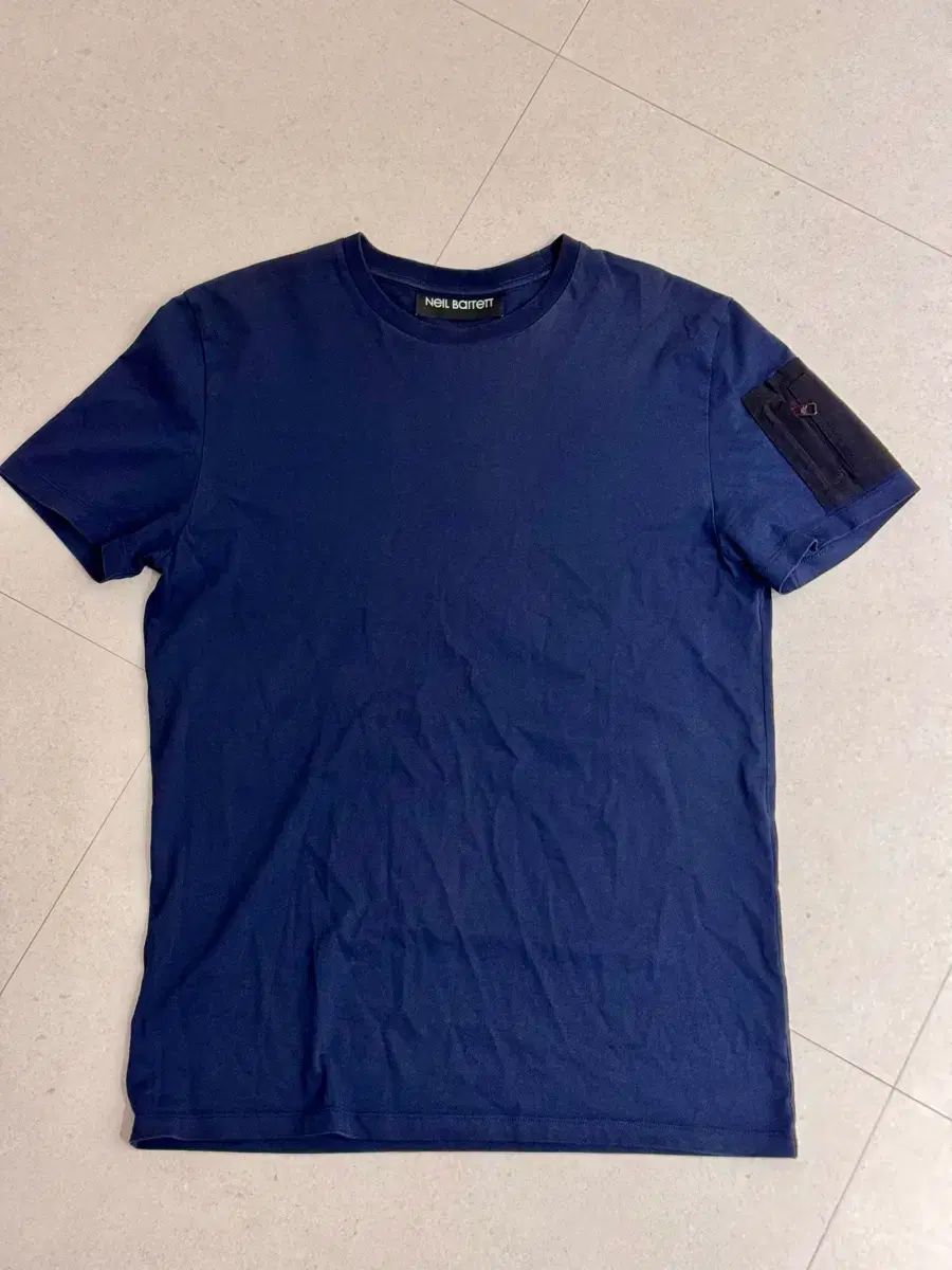 ニール バレット Tシャツ
