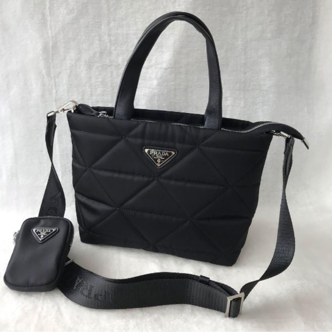【新品】PRADAショルダーバッグ ノベルティ