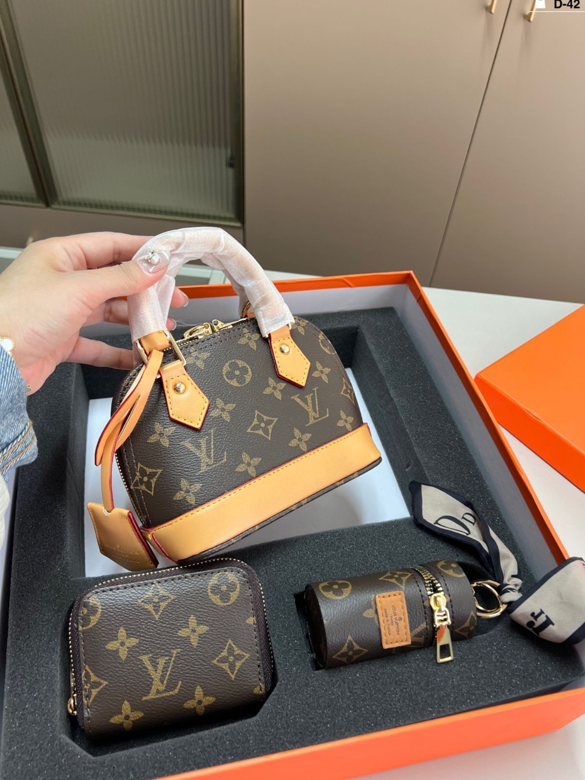 [本日特価] ルイヴィトン シェルバッグ セット コインケース + カードケース ギフトボックス付き [本日特価|新品未使用品]