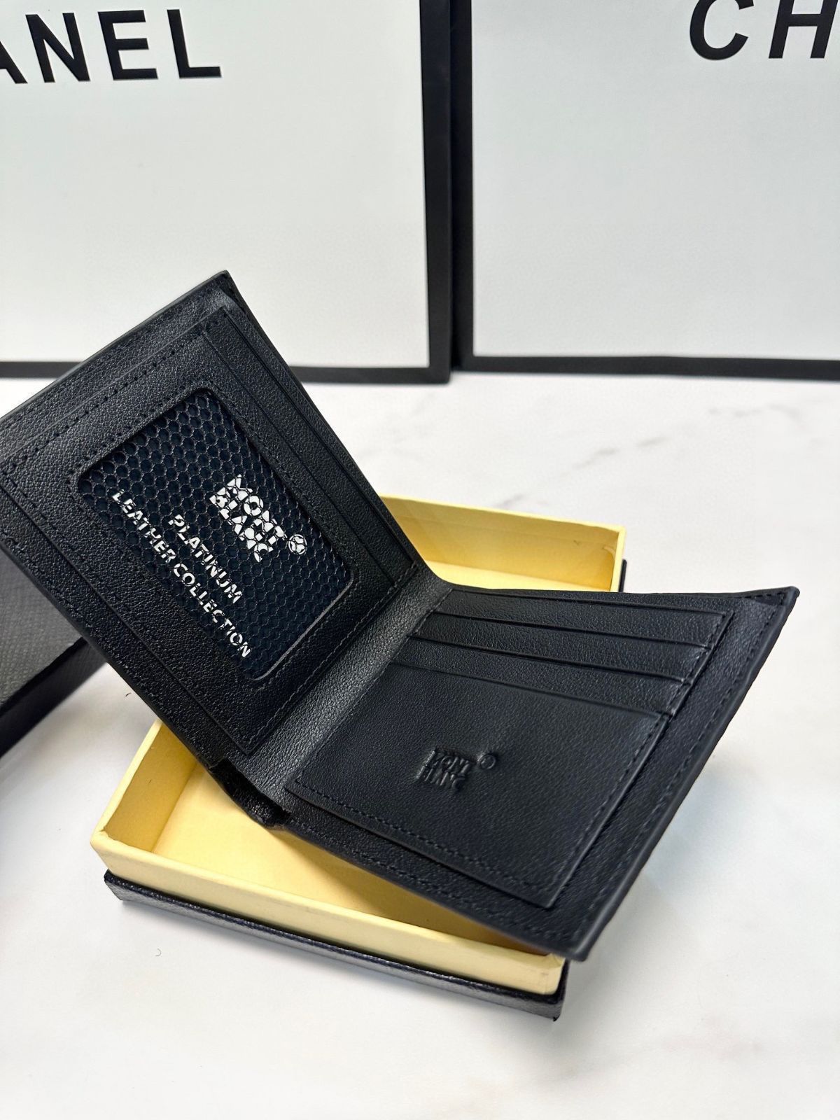 【本日限定特価】モンブラン メンズ レザー バイフォールドウォレット ロング＆ショート 19×10cm/12×10cm 高品質レザー 専用ボックス付き[本日特価|新品未使用品]