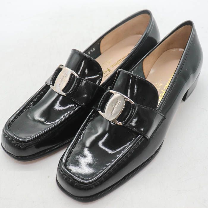 フェラガモ ローファー スリッポン シューズ ブランド 靴 イタリア製 黒 レディース 5.5サイズ ブラック FERRAGAMO 【中古】
