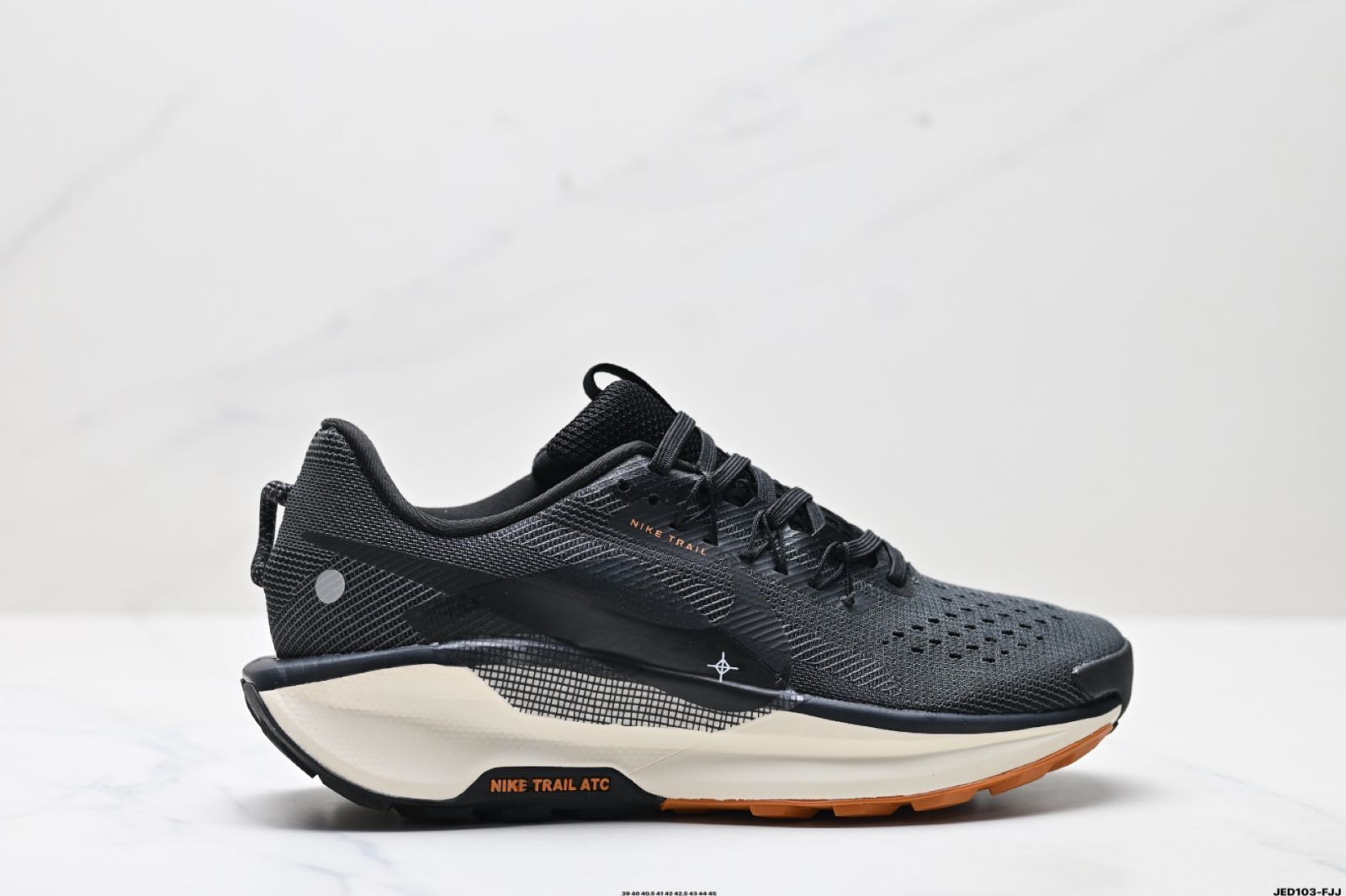 ナイキ（Nike） REACTX ペガサス トレイル 5 GTX クロスカントリーランニングシューズ。-MM輸入1