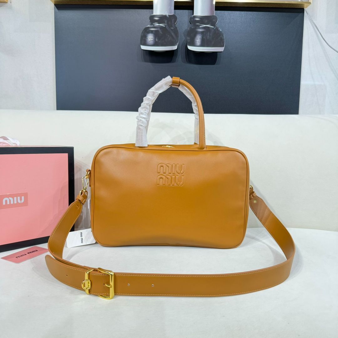 【今日特価】miumiu ミュミュ アップグレードハンドバッグ 国内送料無料！お得な価格で在庫あり！-WTO輸入1