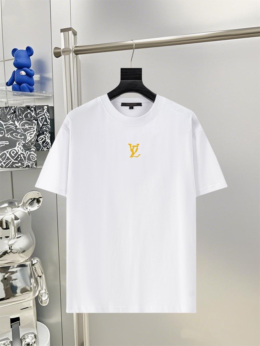 【今日特価】Louis Vuitton 2025SS プレミアムロゴプリント T シャツ