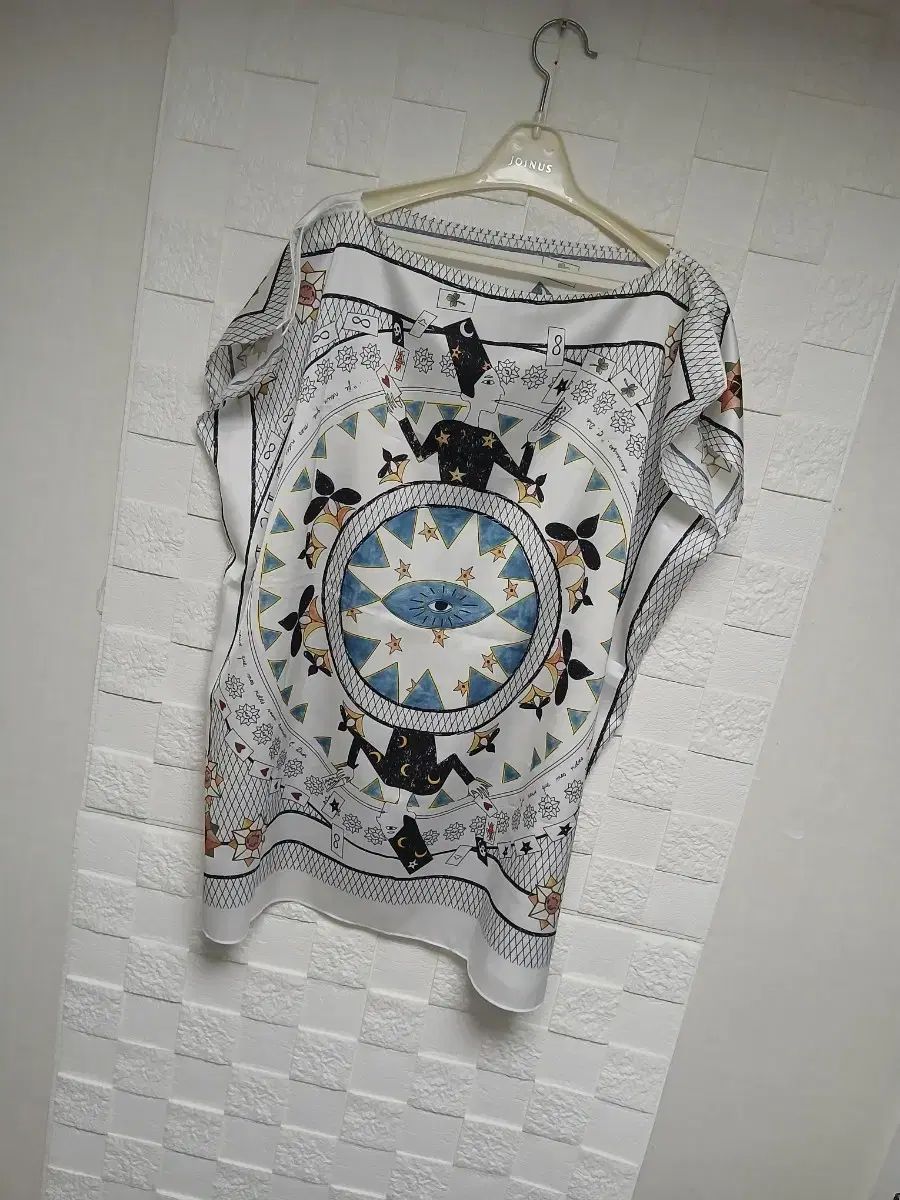 新品)シルク100% オーバーサイズ ブラウス Free!