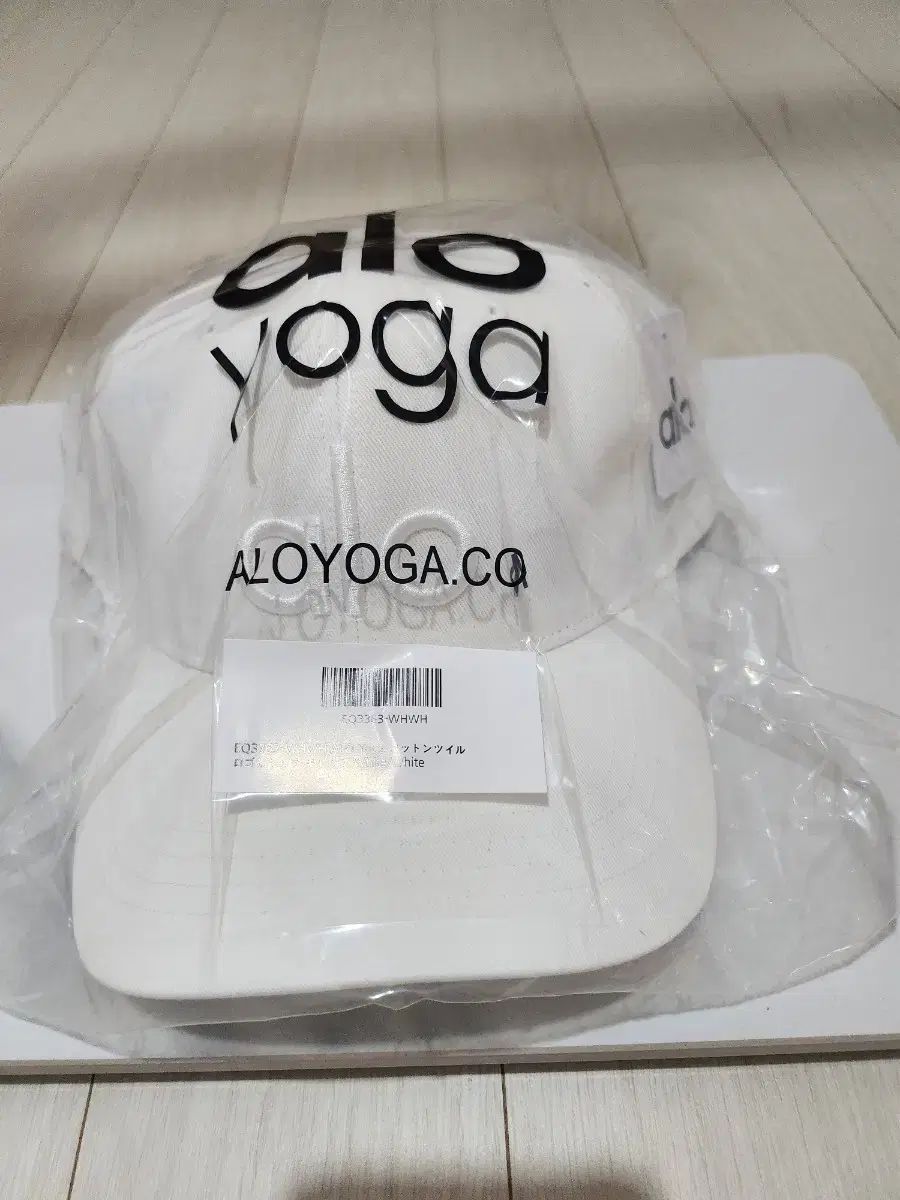 アロヨガ 帽子 白 新品