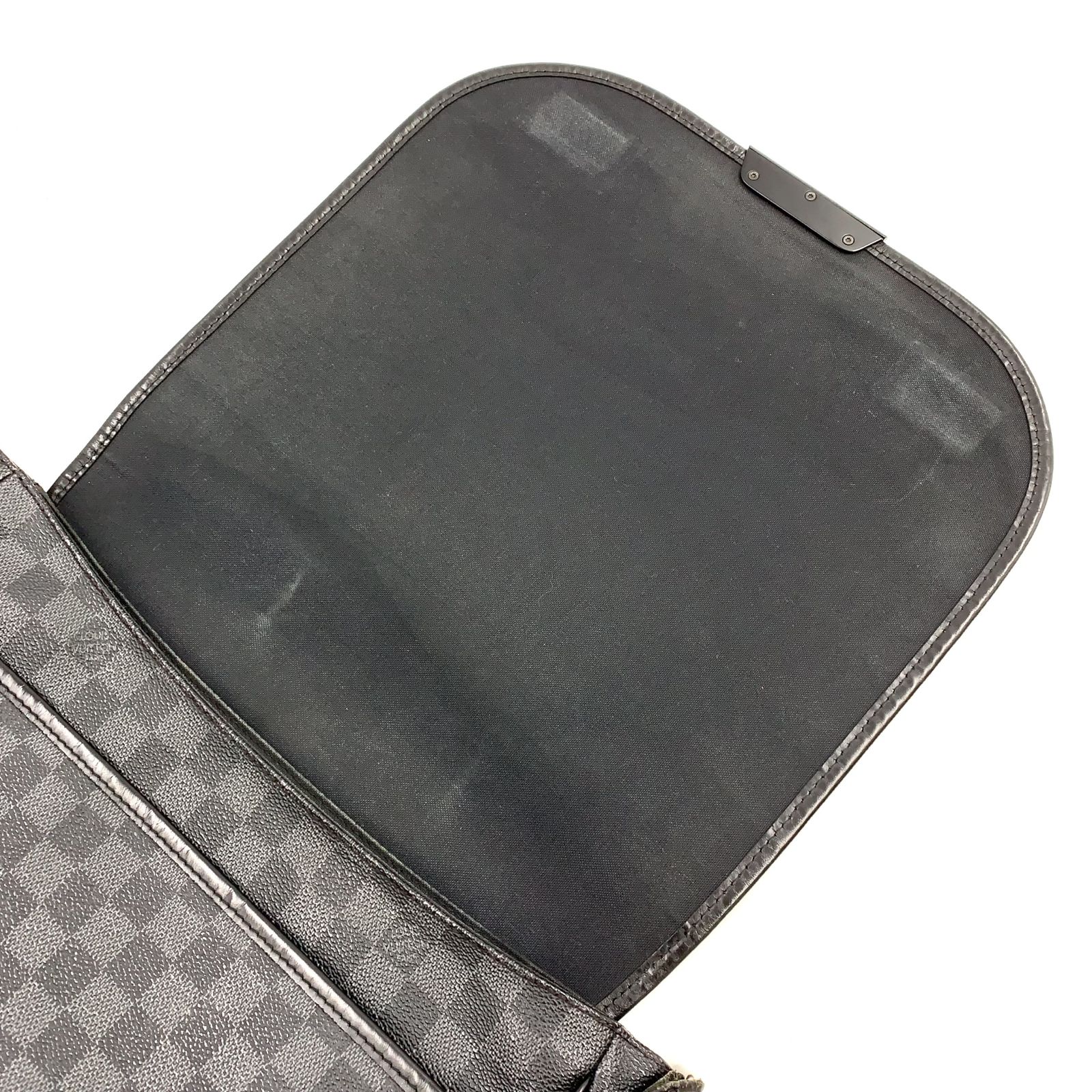 新着】LOUIS VUITTON ダニエルMM ダミエグラフィット ダミエグラ