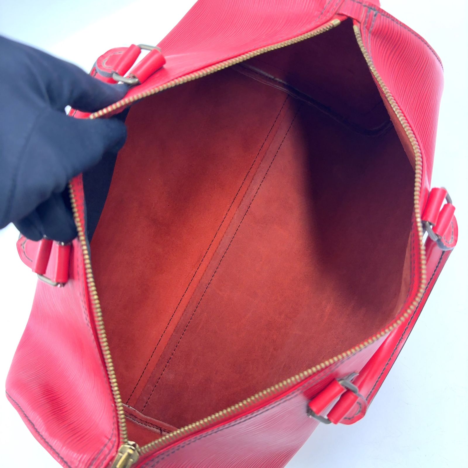 LOUIS VUITTON スピーディ30 エピ エピ カスティリアンレッド レザー 
