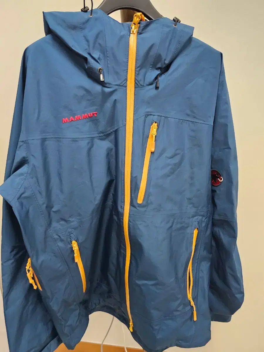 100 マムート ウィンドブレーカー GORE-TEX MAMMUT ネイビー M