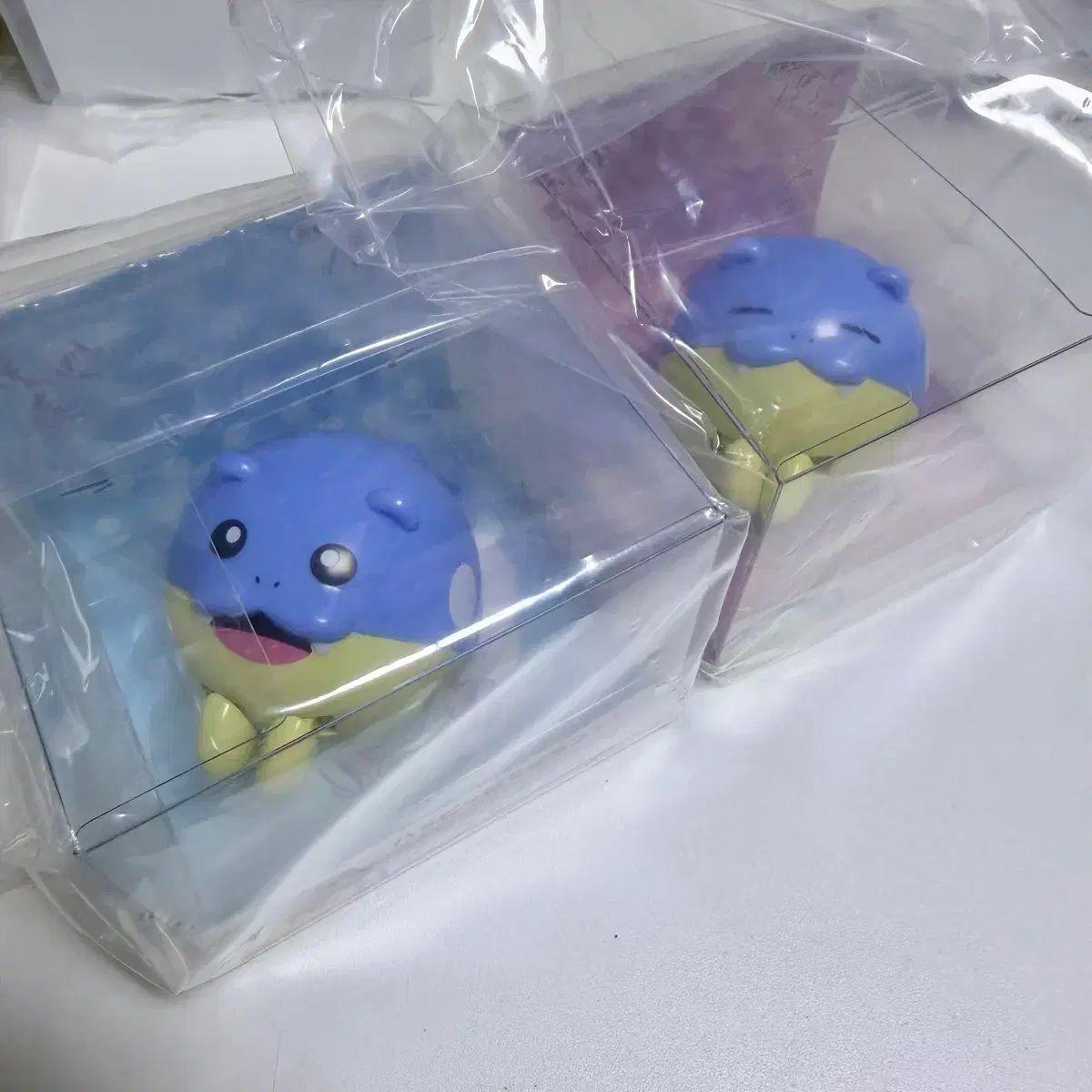 ポケモン ハッピーパチパチゼンマイフィギュア デコレオ もぐもぐウォーキング
