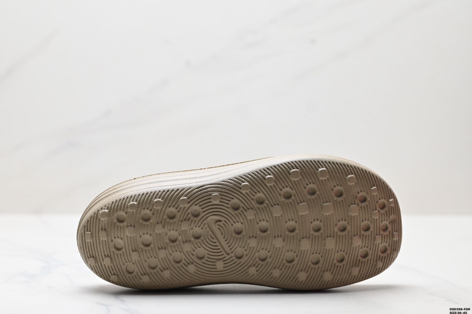 Nike ReactX REJUVEN8 Slide ナイキ シンプル快適 ドームシューズ