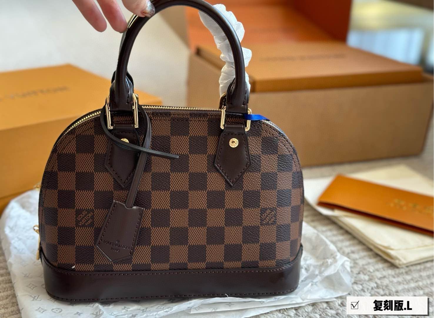 【今日特価】LV Alma BB モノグラムシェルバッグ-WTO輸入