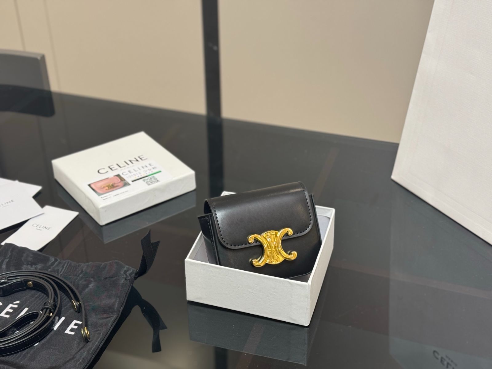 【今日特価】Celine ミニコインポーチ（牛皮）Cute Design-WTO輸入3