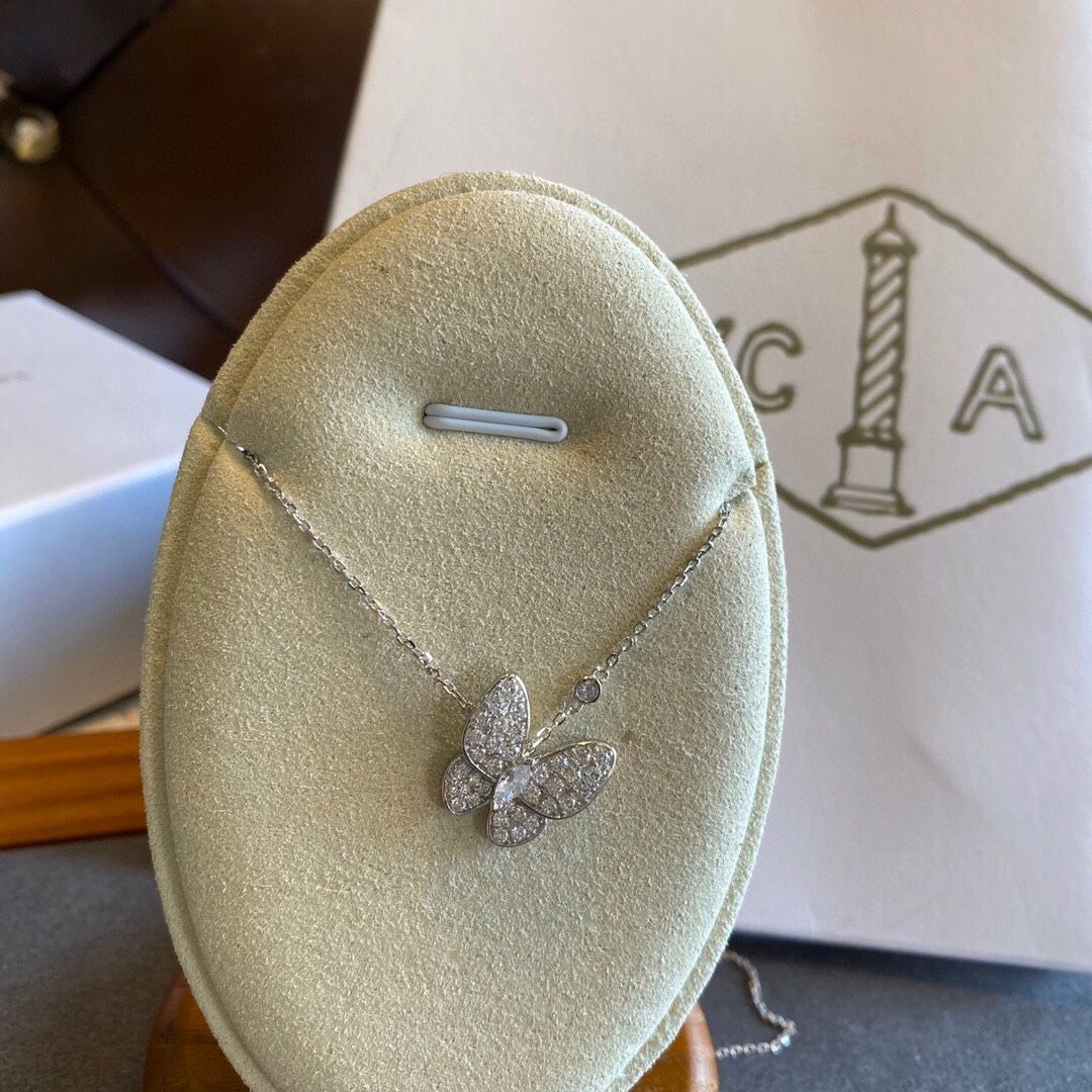 Van Cleef & Arpels ヴァン クリーフ&アーペルの人気のVCAフルダイヤモンド バタフライ ネックレス|本日限定特価|新品未使用-WTO輸入1 Van Cleef & Arpels ヴァン クリーフ&アーペルの人気のVCAフルダイヤモンド バタフライ ネックレス|本日限定特価|新品未使用-WTO輸入1