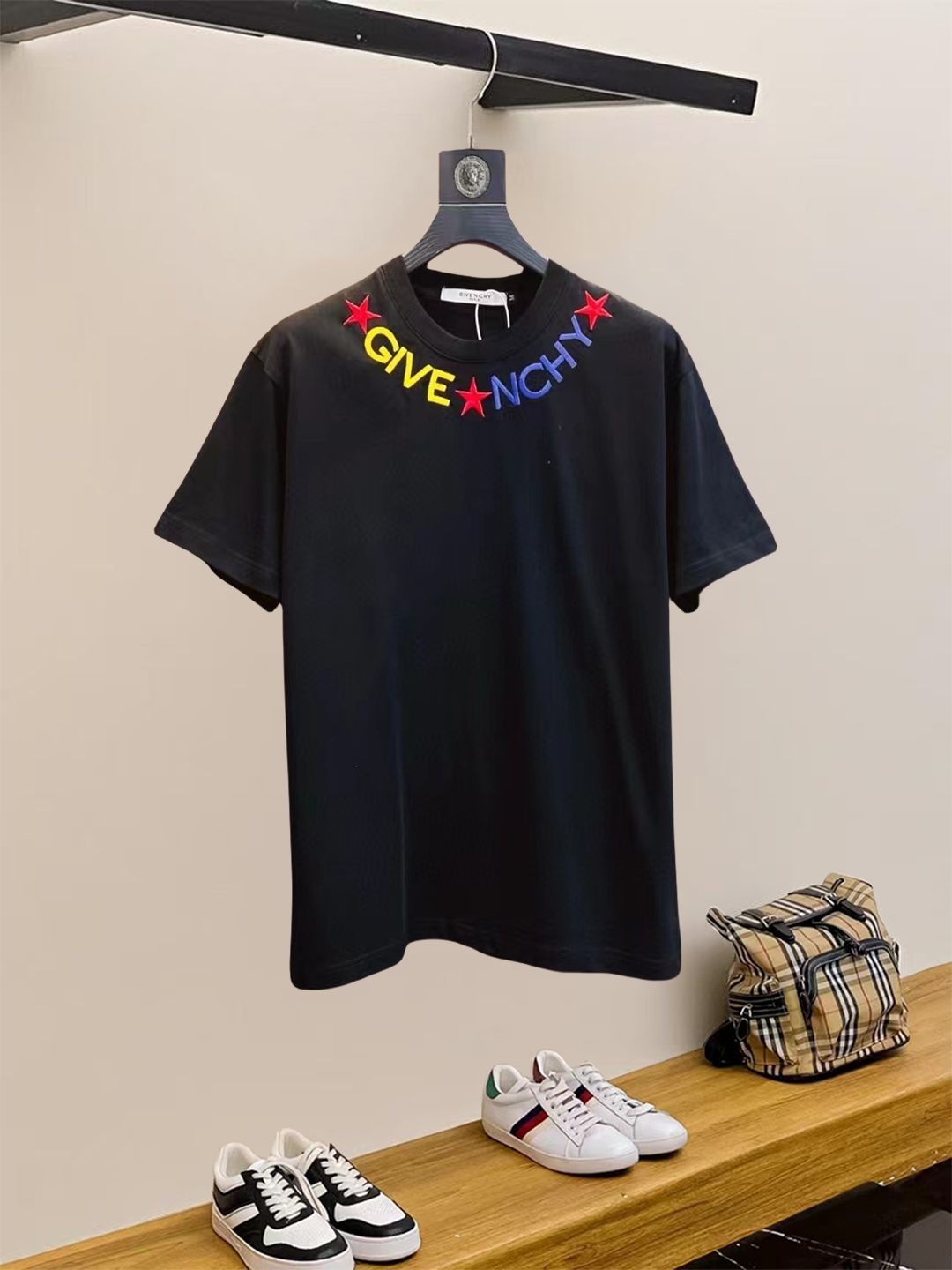 【今日特価】GIVENCHY GVC 25SS 刺繍 LOGO ショートスリーブ 8,740円