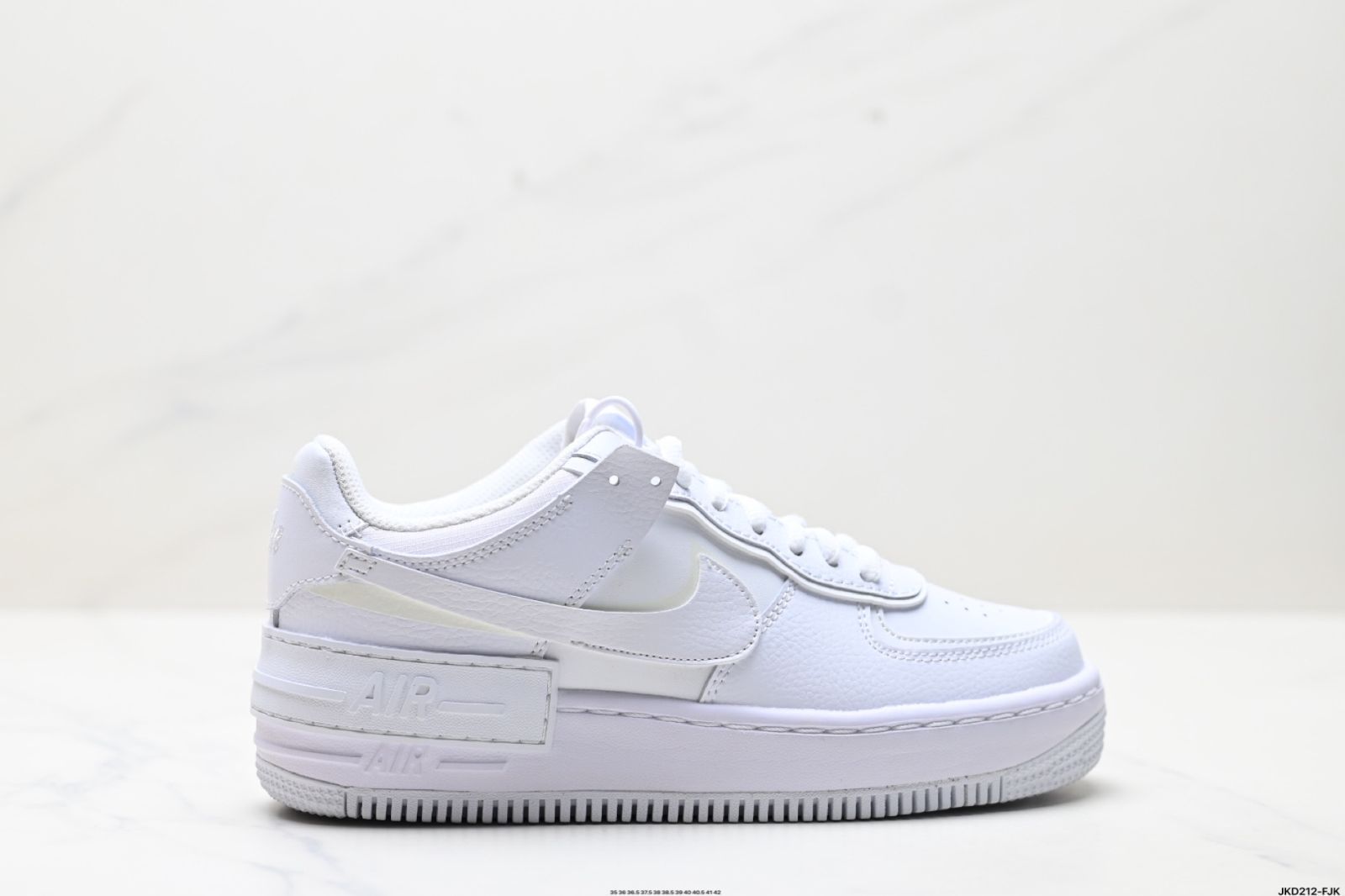 「ナイキ NIKE WMNS Air Force 1 Shadow」新たな少女系デコンストラクティヴィズムデザイン マカロンカラーエアフォースワン 軽量ハイインソール ロートップ マルチマッチ可能なスケートシューズ