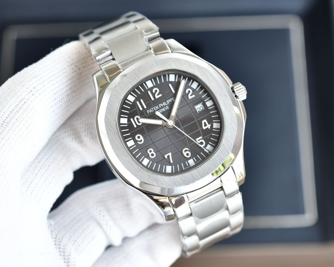 高品質パテックフィリップ アクアノート5167R-001 自動巻