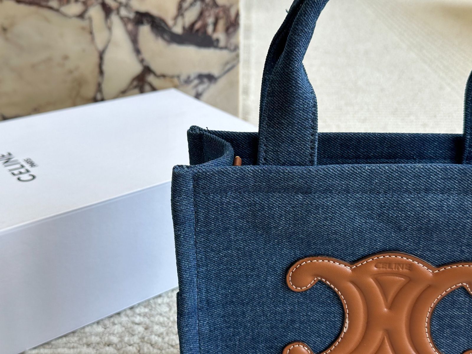 CELINE 2025 ショッパーバッグ - デニム素材 25×18cm [本日特価|新品未使用品]