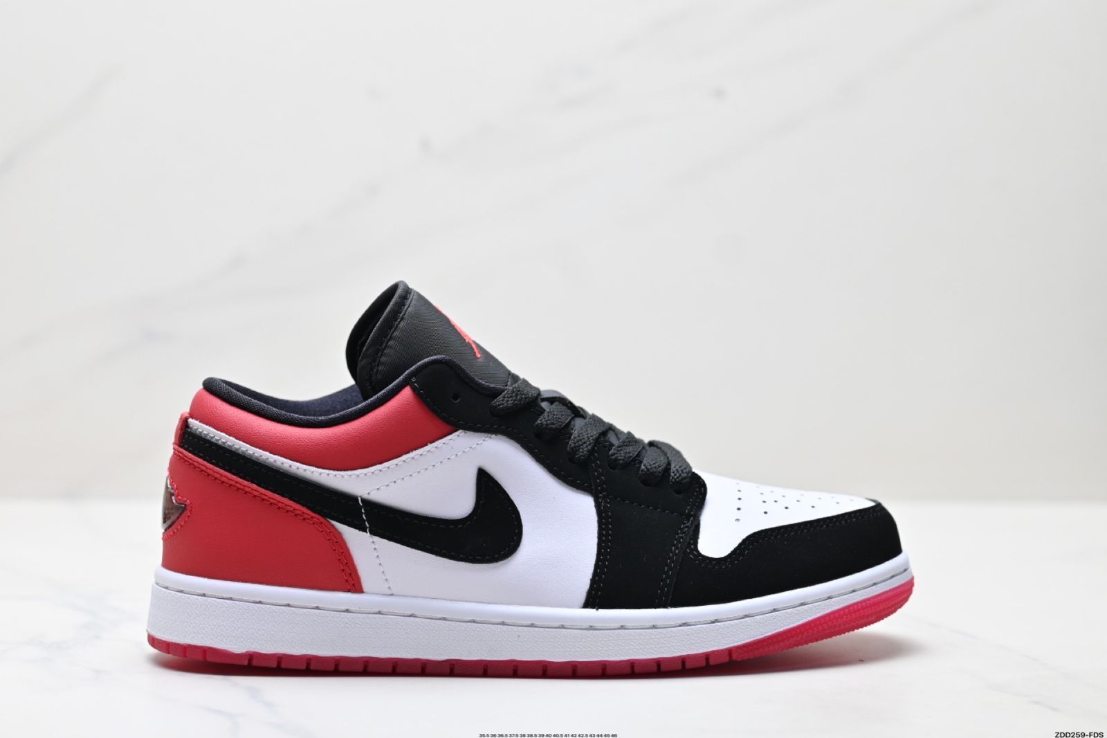 Nike Air Jordan 1 Low / ナイキ エア ジョーダン 1 ロー AJ1 の低トップレジャースニーカー