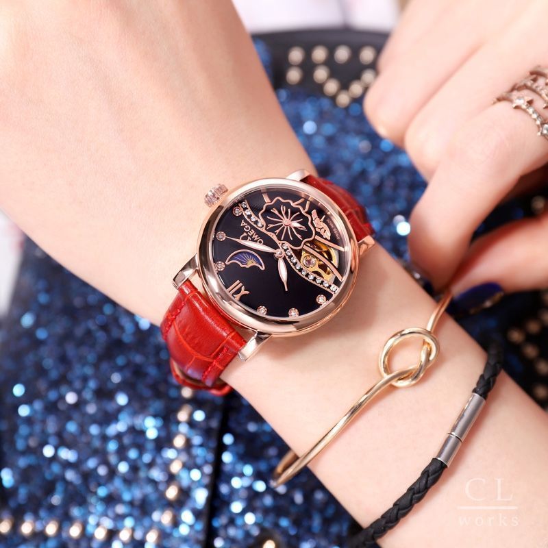 【今日特価】OMEGA レディース月相メカニカル腕時計