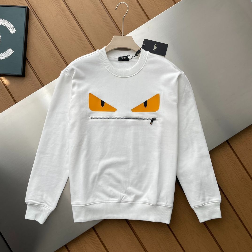 フェンディ（FENDI）の新モデル 悪魔の目シリーズの純綿丸首セーター