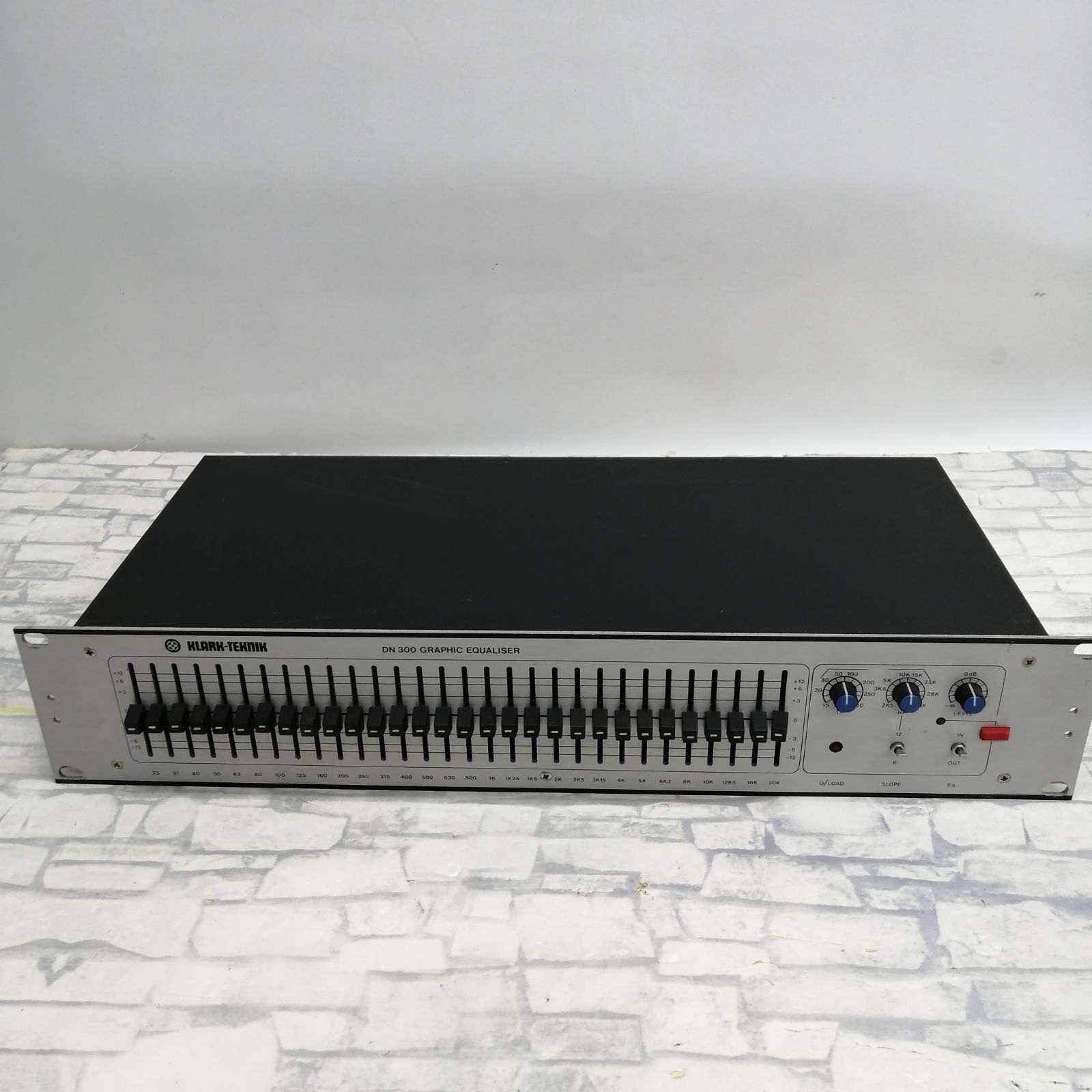 【ジャンク】KLARK TEKNIK グライコ DN300 M2293-hkt5y