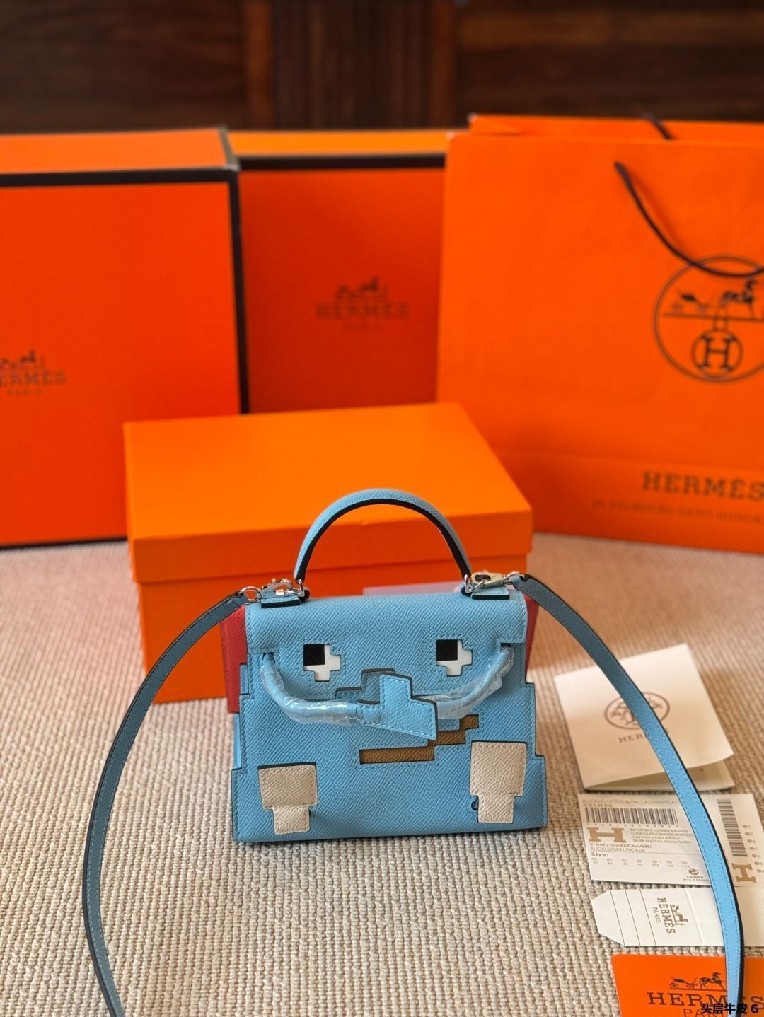 【今日特価】Hermes Kelly 2025 年新作 ケリードールバッグ（Kellydo）