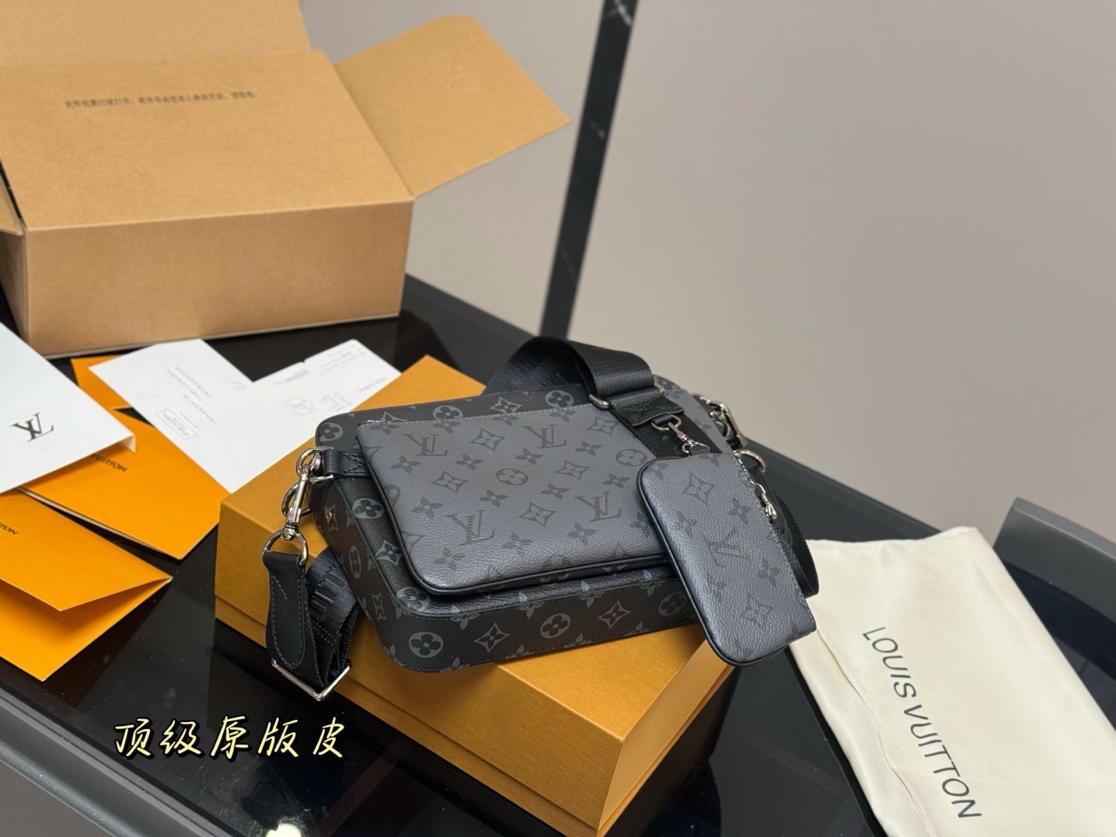 【今日特価】LOUIS VUITTON メンズ 3in1 バッグ（3in1＝スリーインワン）