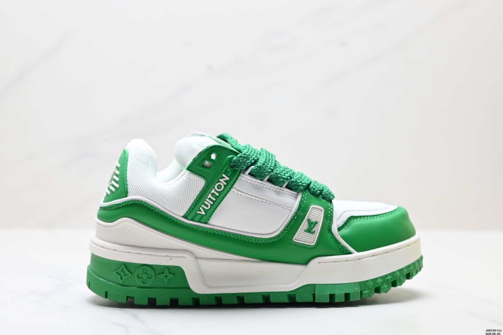 ルイ・ヴィトン（LV）Louis Vuitton Trainer Sneaker Low レジャースポーツカルチャーユニセックススニーカー。
