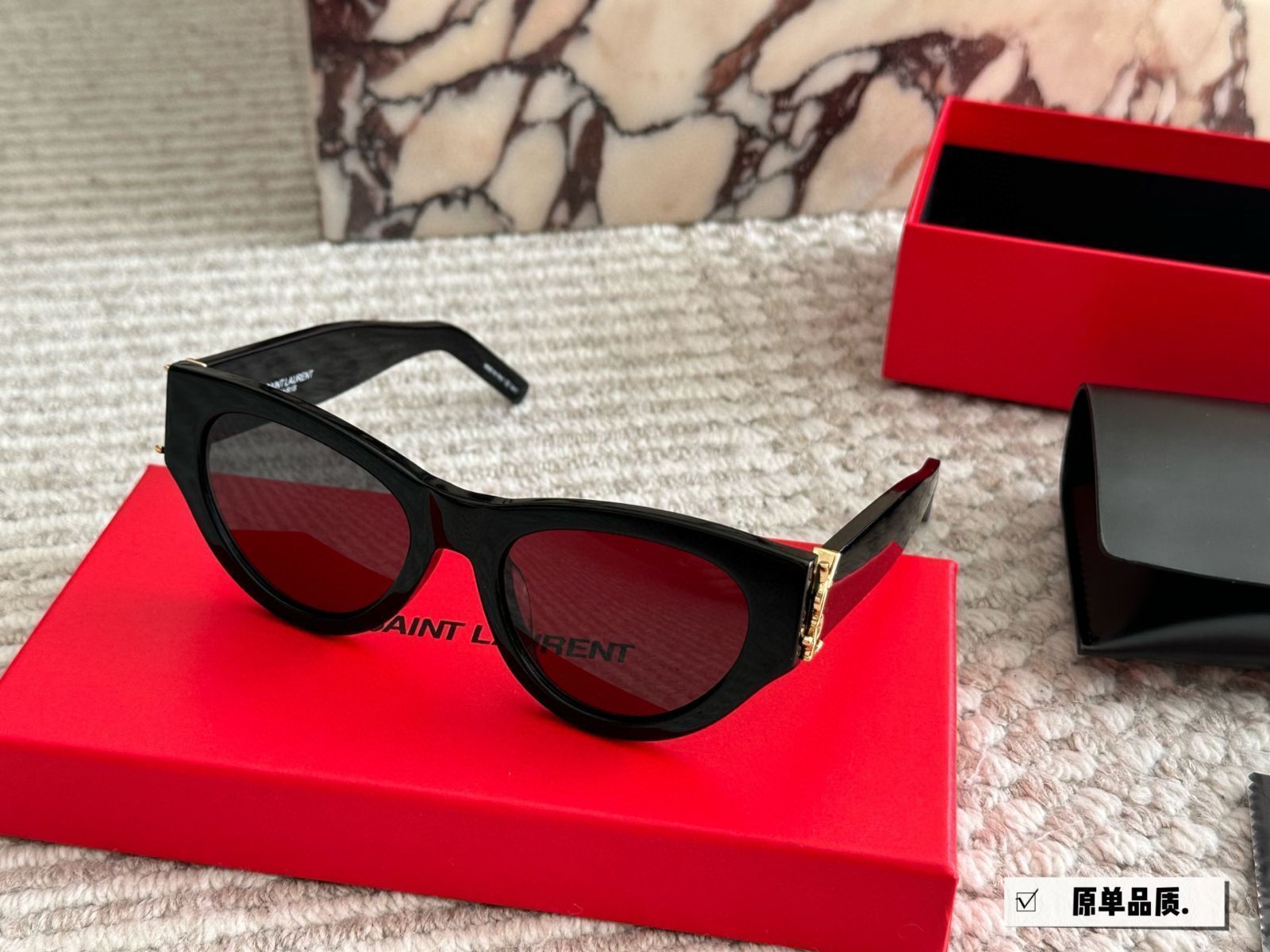 【今日特価】YSL キャットアイ サングラス レゴロゴ付き