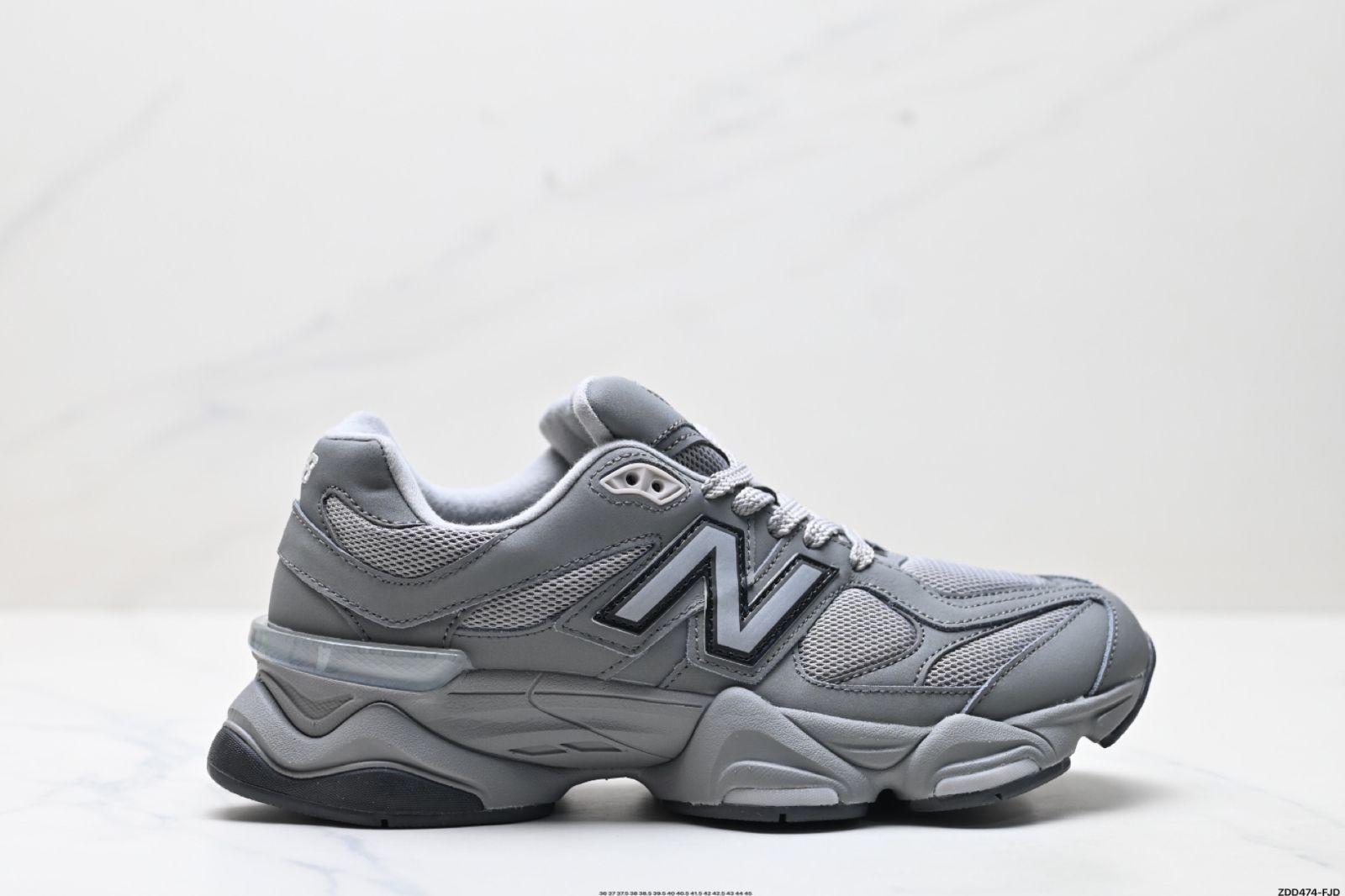 New Balance 9060 シリーズ ニューバランス レトロ カジュアル スポーツ ジョギングシューズ