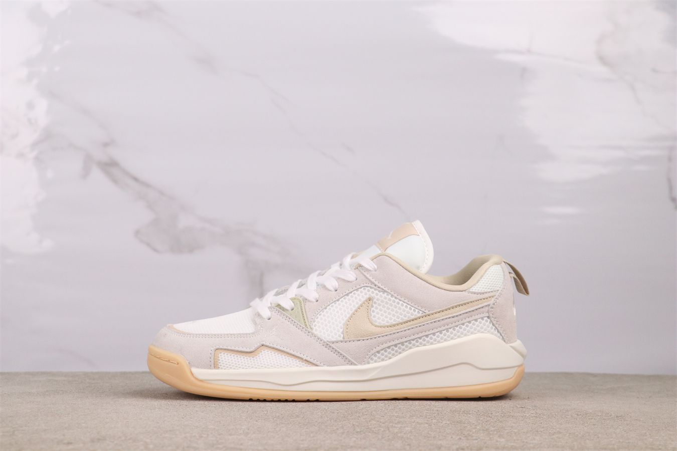 【今日特価】Nike エアナイキ Air Jordan エアジョーダン CMFT Era HJ6778-102