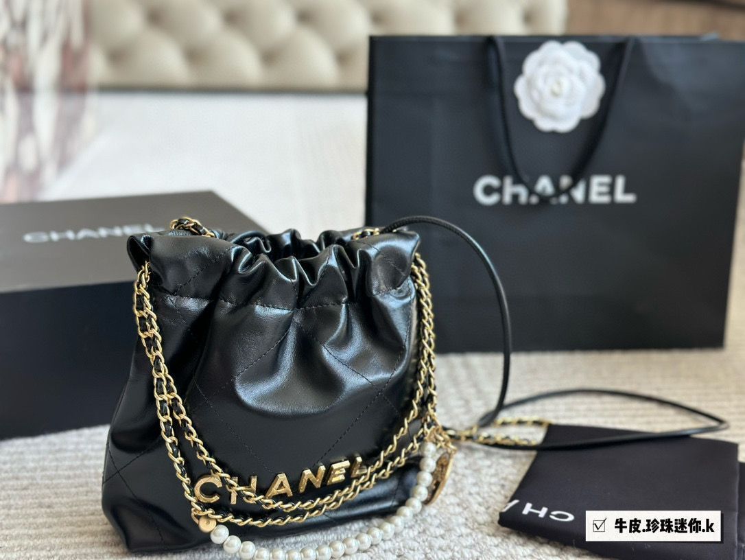 【今日特価】Chanel Mini 22 Bag シャネル ミニ 22 バッグ