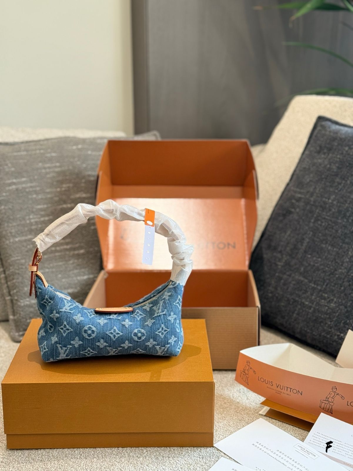 【今日特価】Louis Vuitton Pochette モノグラムミニ ポシェットバッグ
