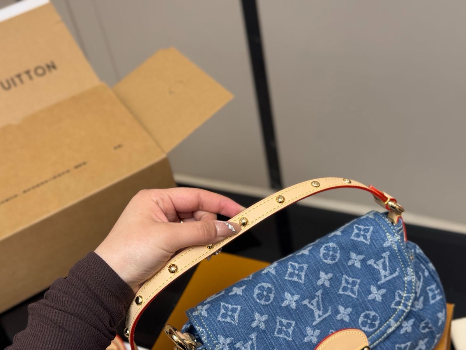 今日特価】Louis Vuitton Denim Inflatables ルイ ヴィトン デニム 